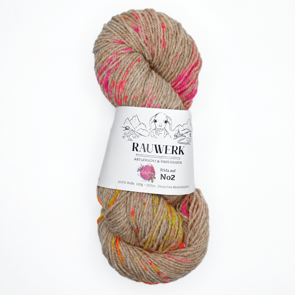Frida auf Rauwerk No2- Neon Dots/Sand - handgefärbt - 100% Wolle, Merino, Sport, 300m/100g - Claudia Freiß - RAUWERK - Frau von Strick